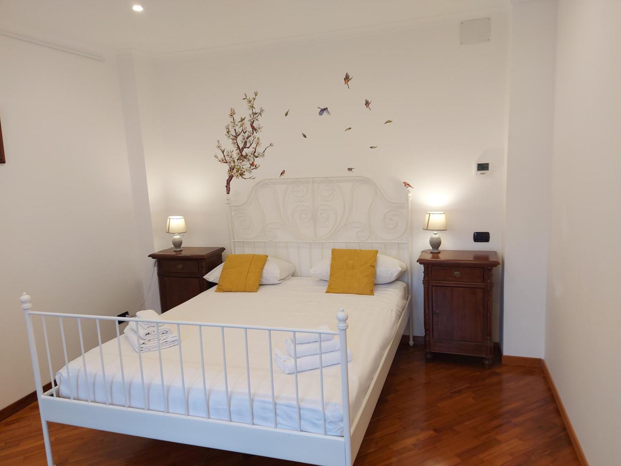 Vatican White Apartment *